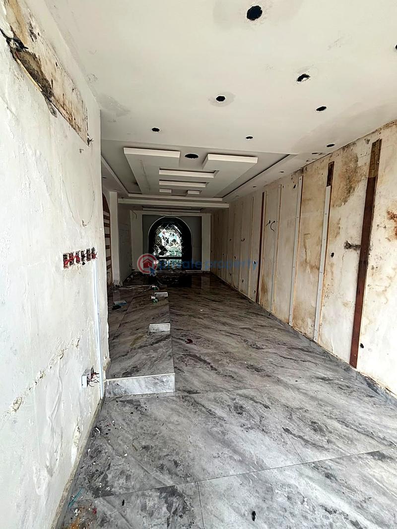 Commercial Property For Rent Lekki Phase 1 Lagos - 3