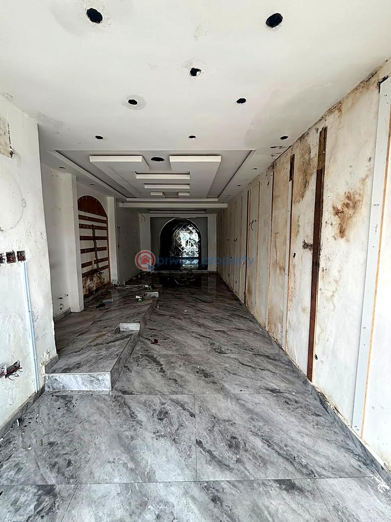 Commercial Property For Rent Lekki Phase 1 Lagos - 4