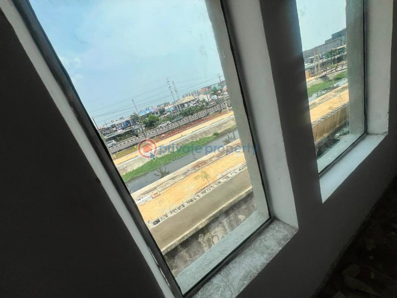 Commercial Property For Rent Lekki Phase 1 Lagos - 2