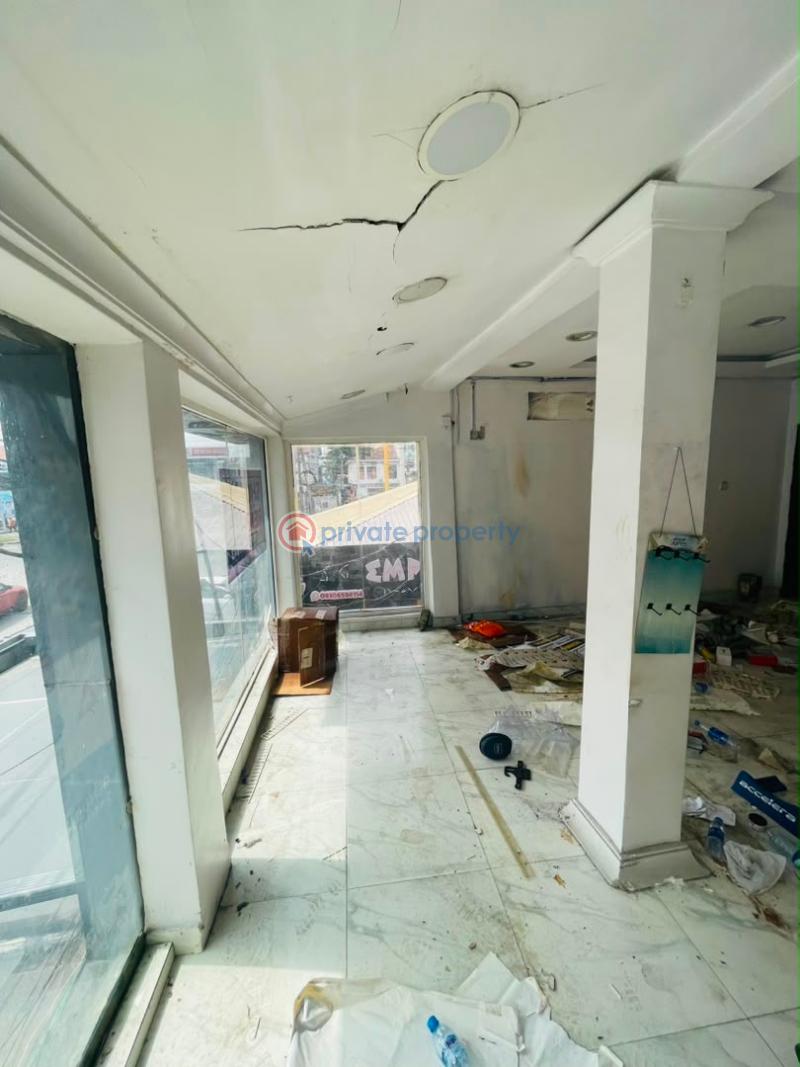Shop For Rent Lekki Phase 1 Lagos - 3