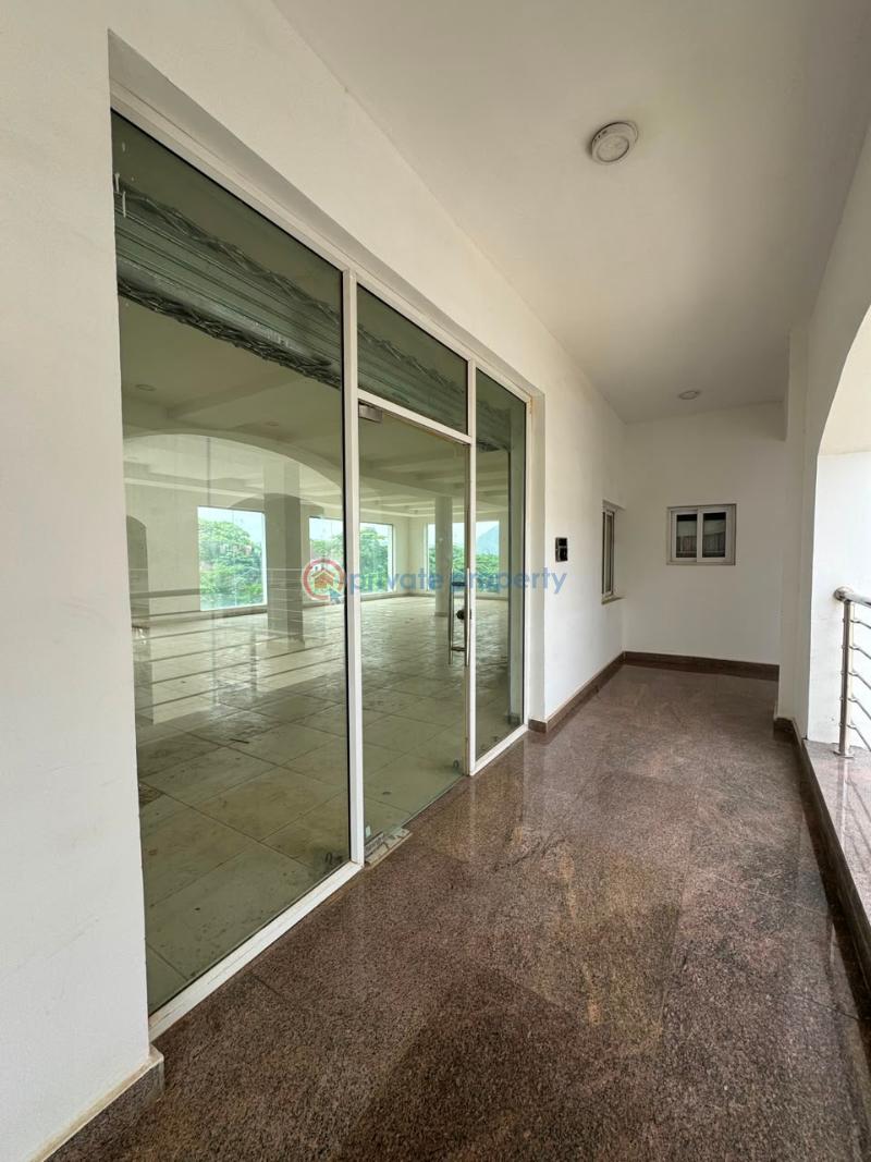 Shop For Rent Maitama Abuja Phase 1  - 7