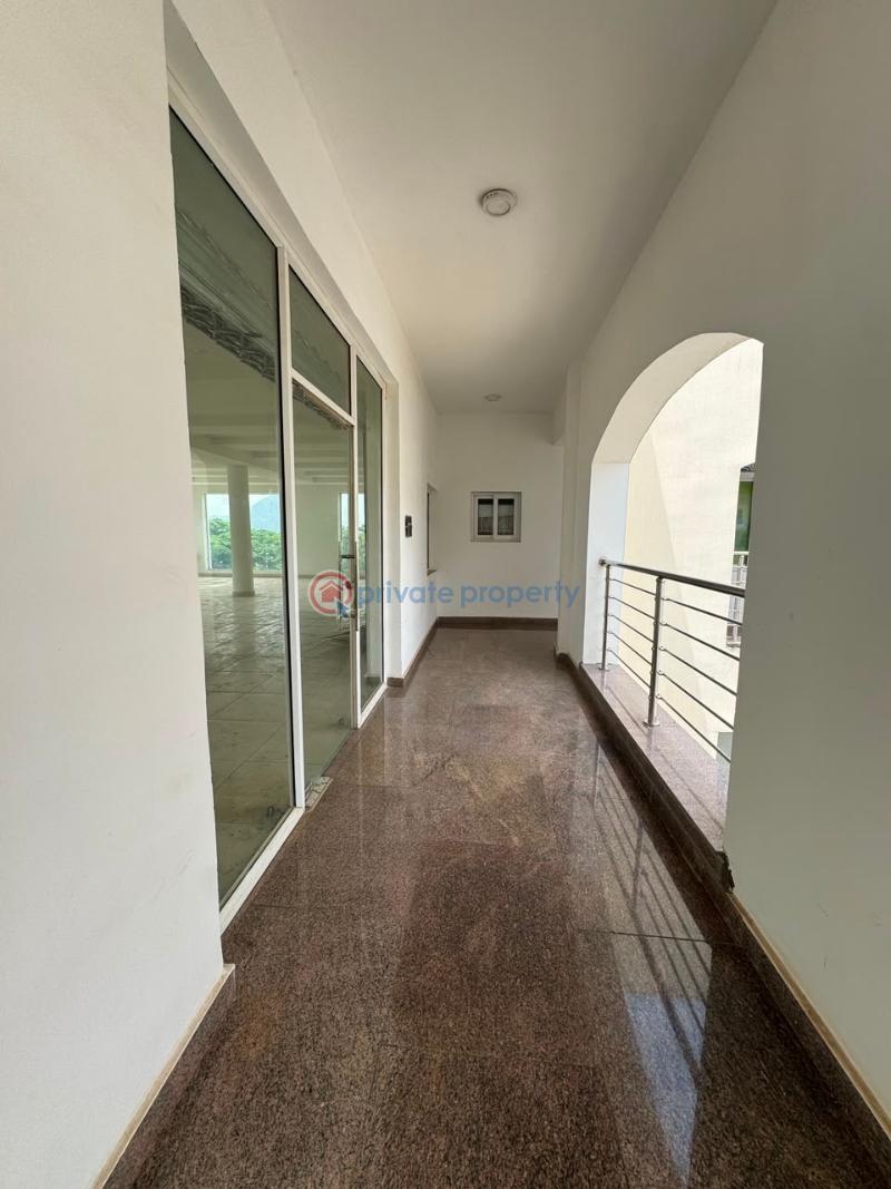 Shop For Rent Maitama Abuja Phase 1  - 8