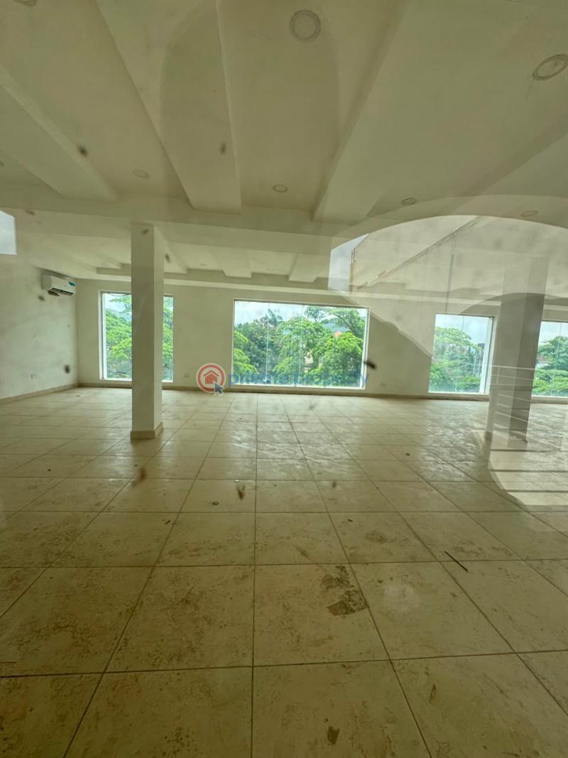 Shop For Rent Maitama Abuja Phase 1  - 9