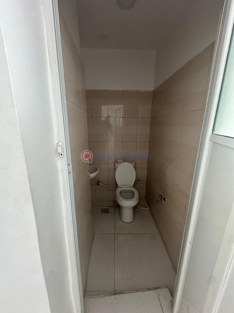 Shop For Rent Lekki Phase 1 Lagos - 2