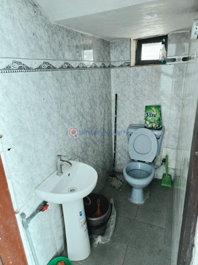 1 bedroom Shop For Rent Lekki Phase 1 Lagos - 3