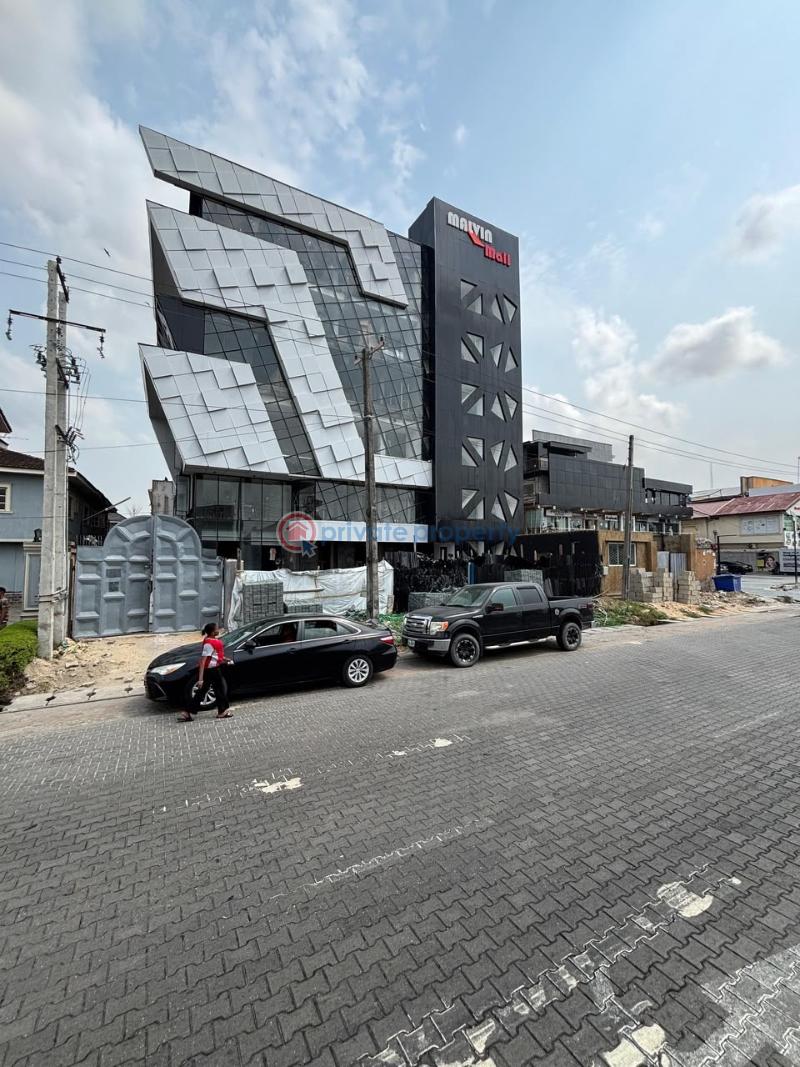 Shop For Rent Lekki Phase 1 Lagos - 2