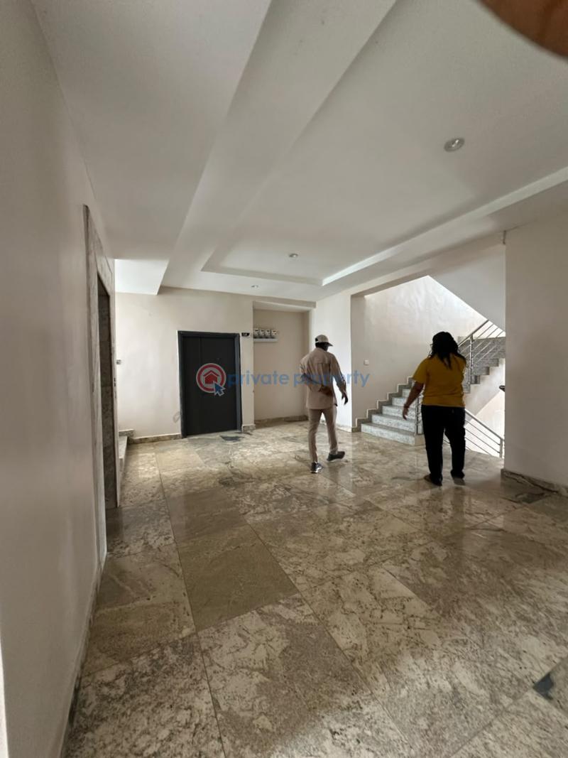 Commercial Property For Rent Guzape Main Guzape Abuja Phase 1  - 1