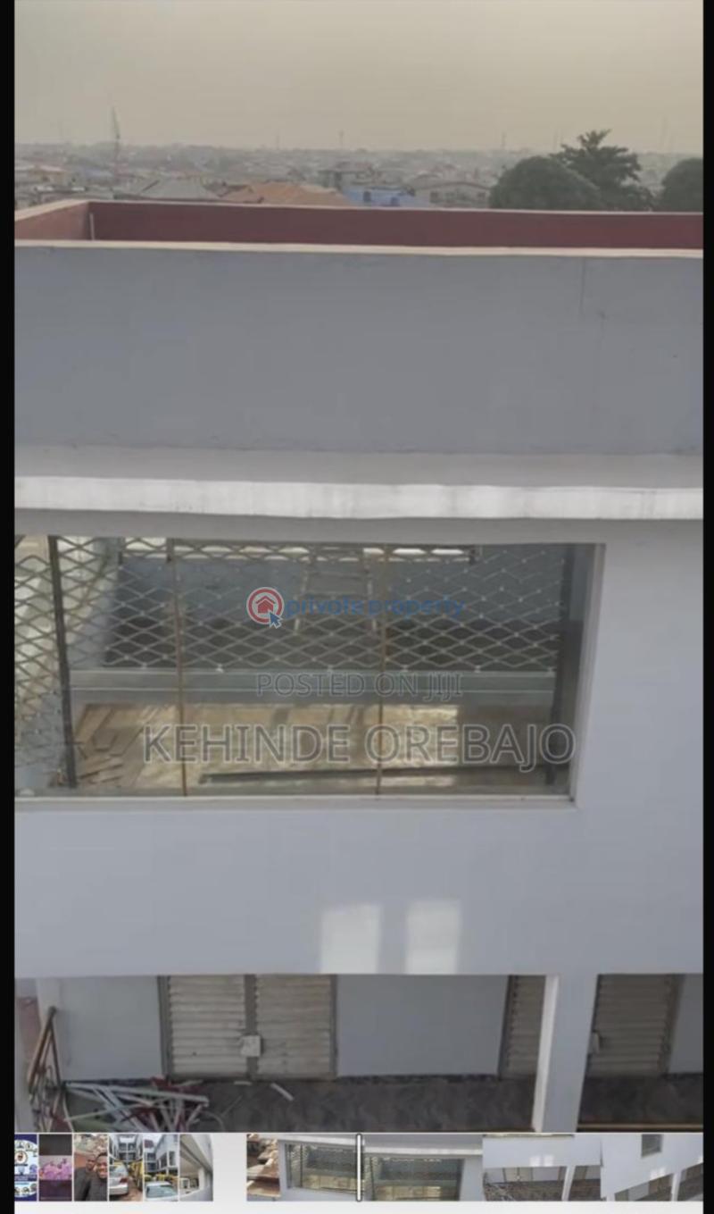 Shopping complex - 1 10 bedroom Mall/Complex/Plaza For Sale Agric Road, Fagba Fagba Agege Lagos - 1