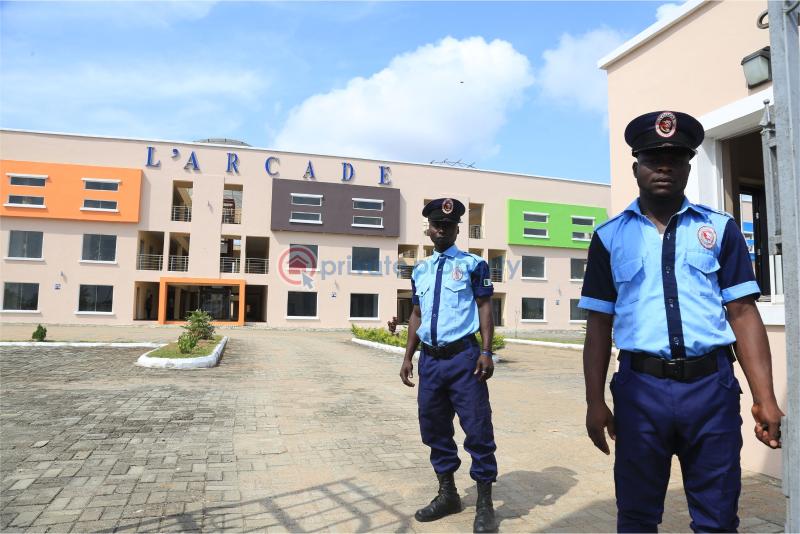 For rent Shop Area L, World Bank Owerri Imo (PID 8PXYFE) Private