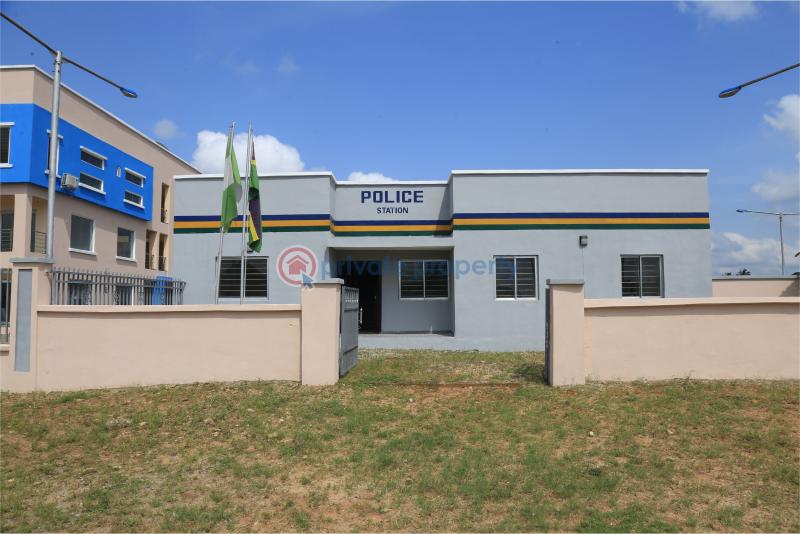 For rent Shop Area L, World Bank Owerri Imo (PID 8PXYFE) Private