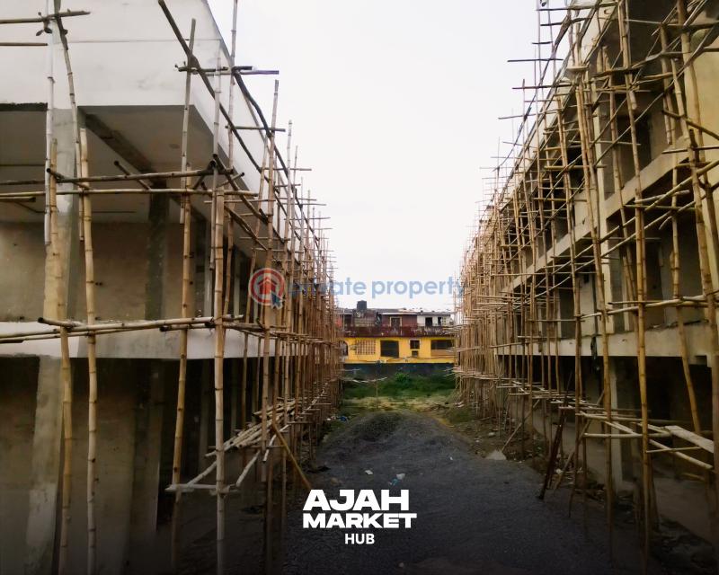 Shop For Sale Ajah Market Hub, Ajah Lagos - 6
