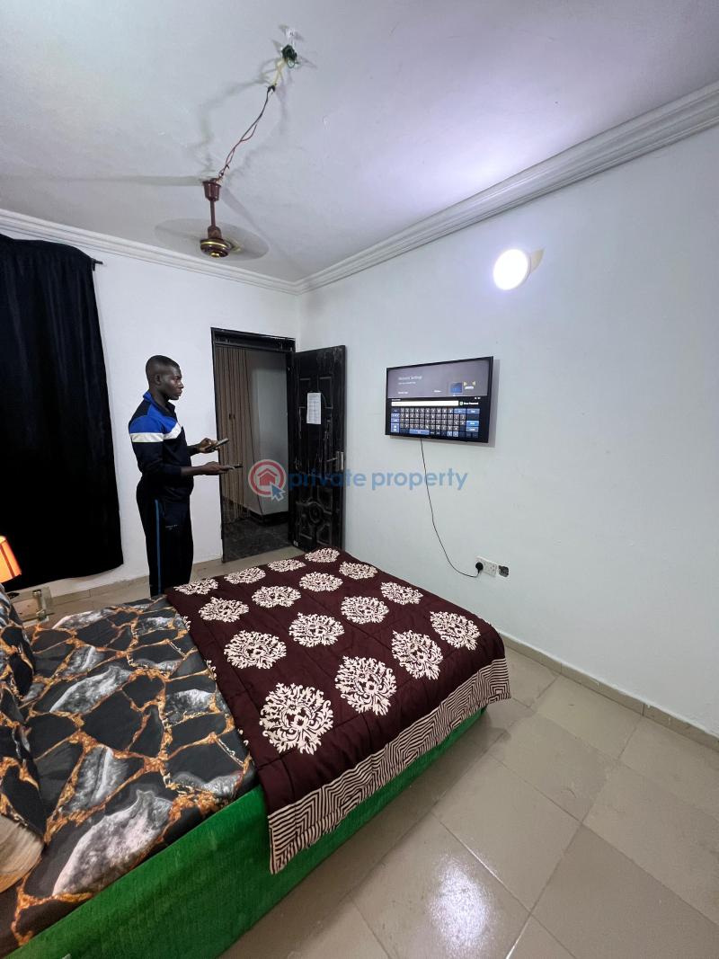 1 bedroom Shared Apartment Short let Short Let Apartment Available – Abraham Adesanya Estate, Lekki–ajah Abraham Adesanya Estate. Abraham Adesanya Ajah Lagos - 5