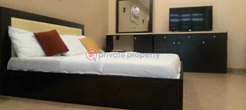 Shortlet with wifi - 2 Room or Boys Quarter Short let 55b Bishop David Abioye Street Cluster 1 In River Park Estate Lugbe Lugbe Abuja Phase 4  - 2