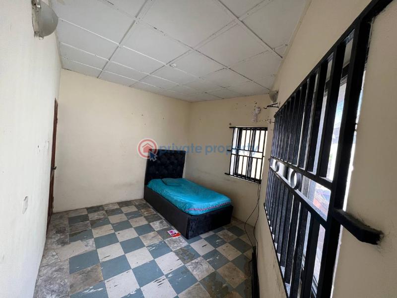 1 bedroom Self Contain For Rent Whitesand Beach Street, Whitesand Beach Estate Ologolo Lekki Lagos - 3