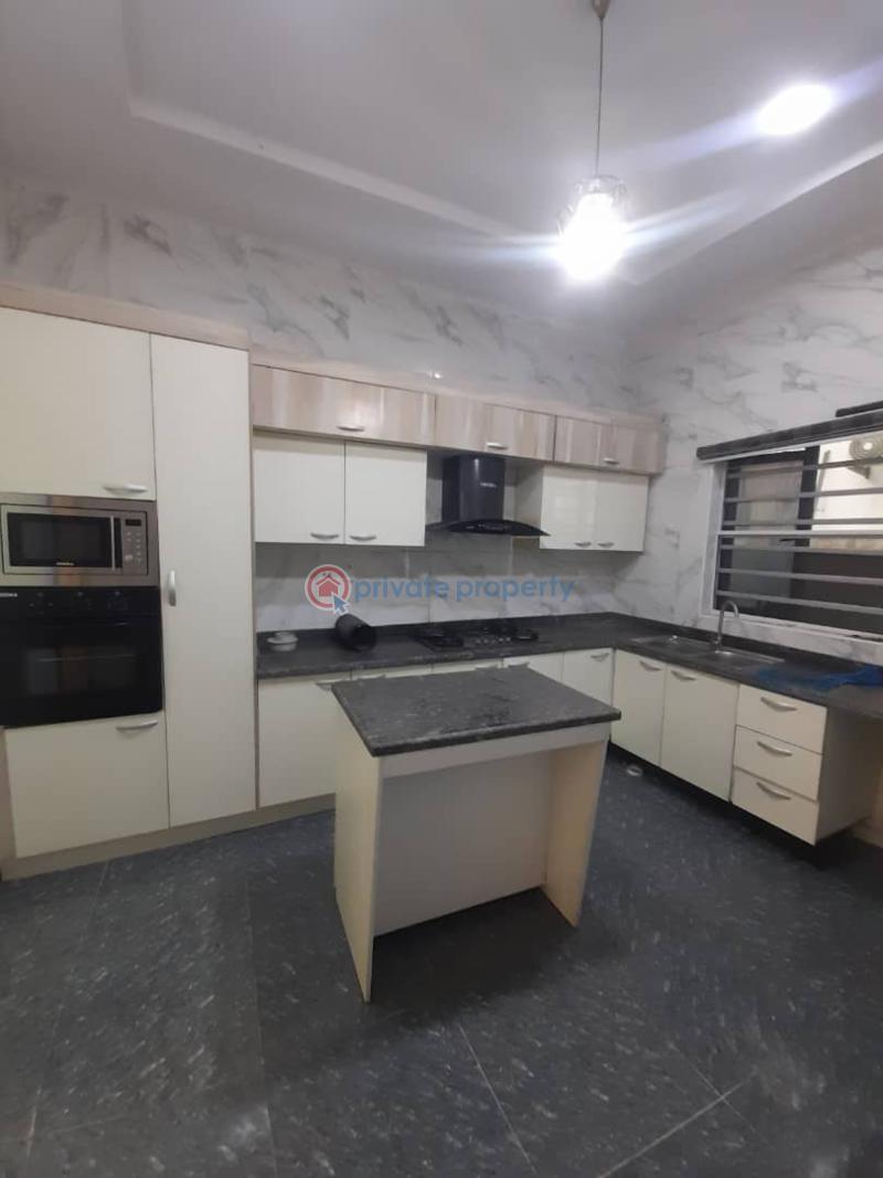 1 bedroom Shared Apartment For Rent Royal Pine Estate, Orchid Road Lekki, Lagos, Nigeria. Gate I Lafiaji Lekki Lagos - 4