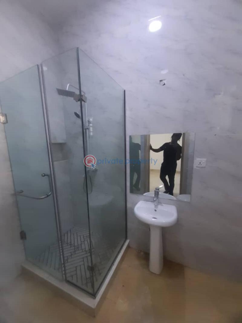 1 bedroom Shared Apartment For Rent Royal Pine Estate, Orchid Road Lekki, Lagos, Nigeria. Gate I Lafiaji Lekki Lagos - 2