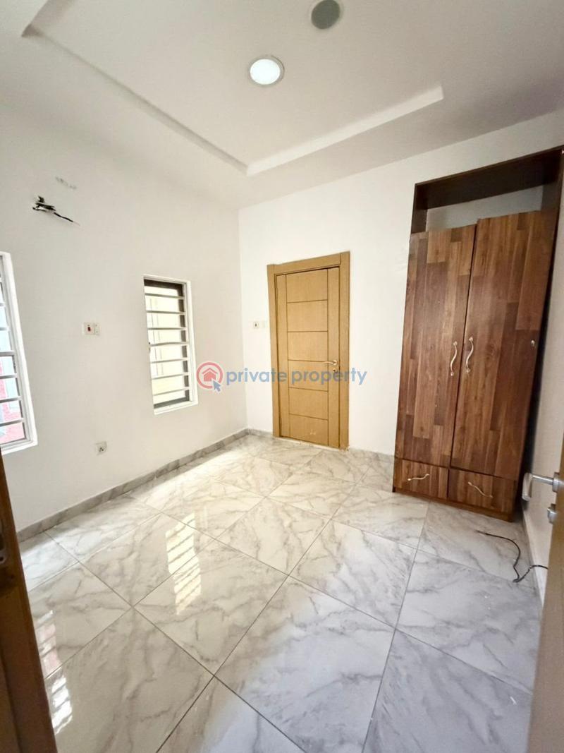 1 bedroom Shared Apartment For Rent Orchid Road Lekki Lagos - 1