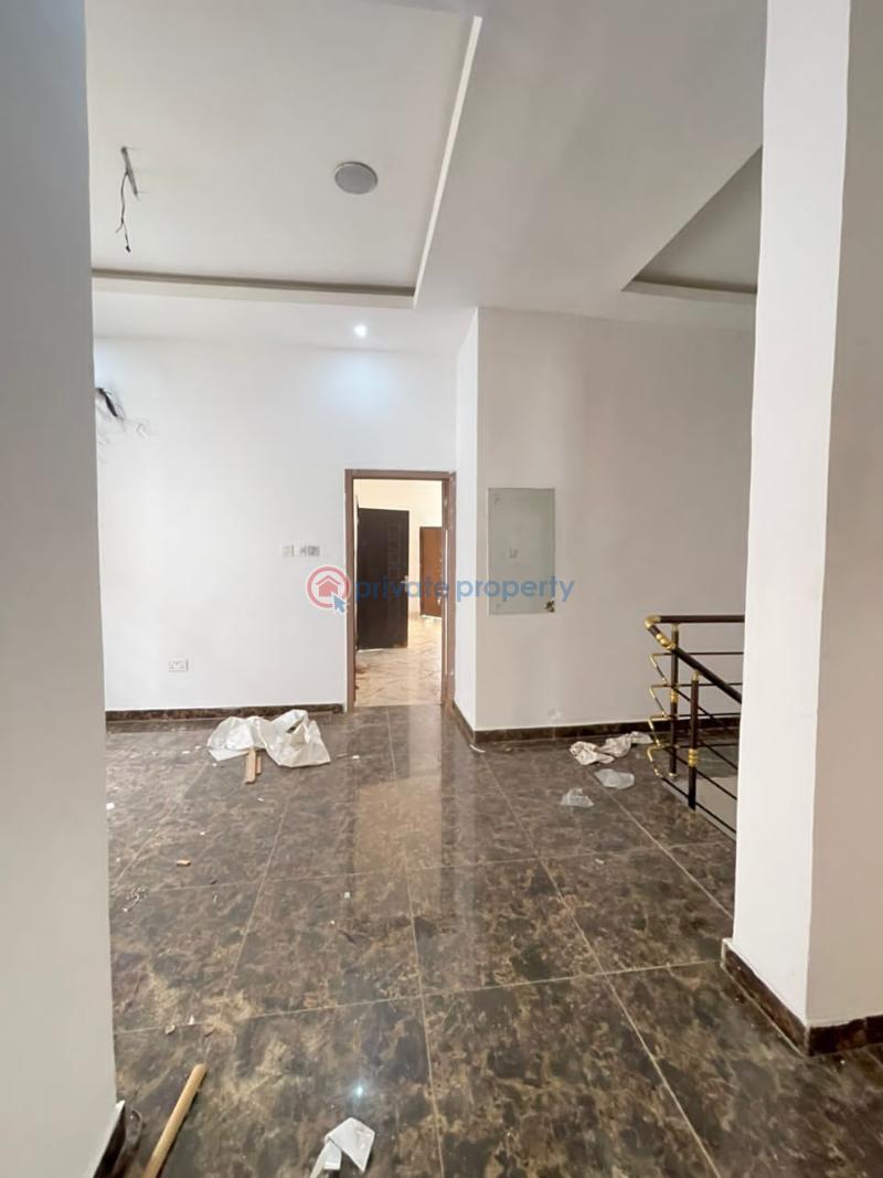 1 bedroom Shared Apartment For Rent Opposite Orchid Hospital, Lekki Phase 2 Lekki Phase 2 Lagos - 1