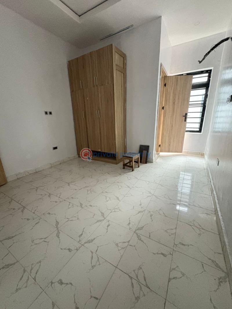 Single room with shared kitchen - 3 1 bedroom Shared Apartment For Rent Orchid Lekki Lagos - 3