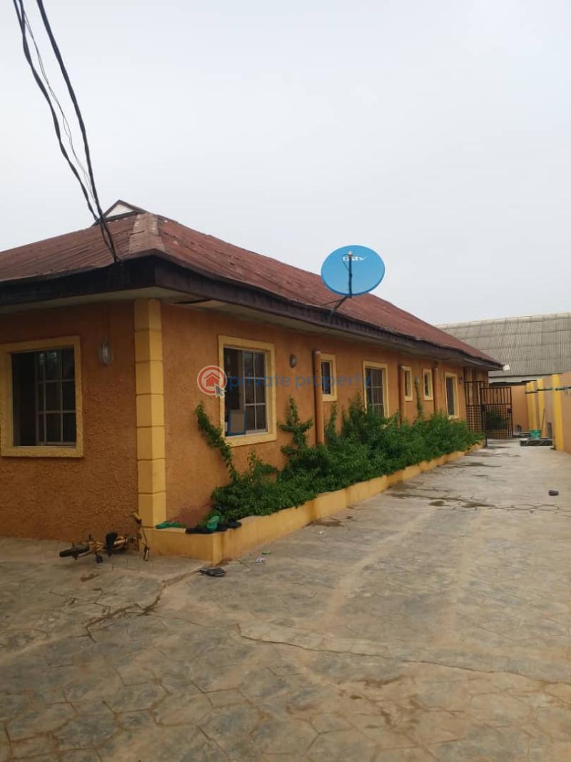 1 bedroom Bungalow For Rent Adelakun Estate Igbogbo Ikorodu Lagos - 9