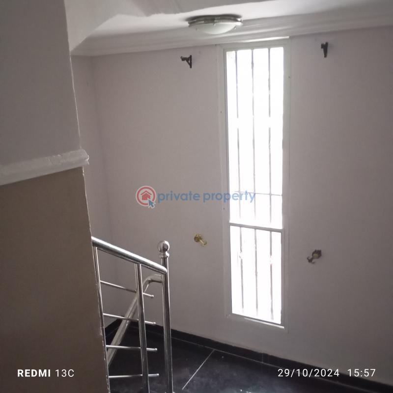 6 bedroom Detached Duplex For Sale Carlton Gate Estate, Chevron Chevron Drive Lekki Lagos - 18