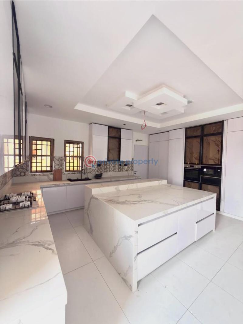 6 bedroom Detached Duplex For Sale Guzape Abuja Phase 1  - 2