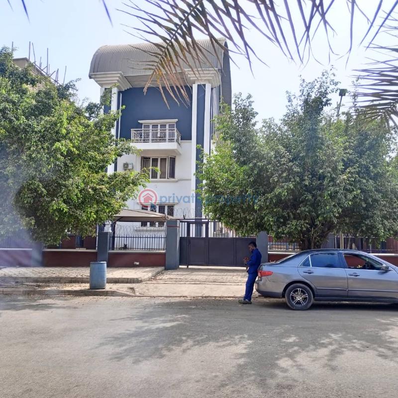 6 bedroom Detached Duplex For Sale Sunnyvale Estate Lokogoma Abuja Phase 2  - 2