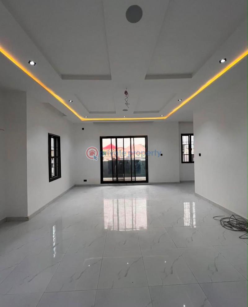6 bedroom Duplex For Sale Guzape Abuja Phase 1  - 8