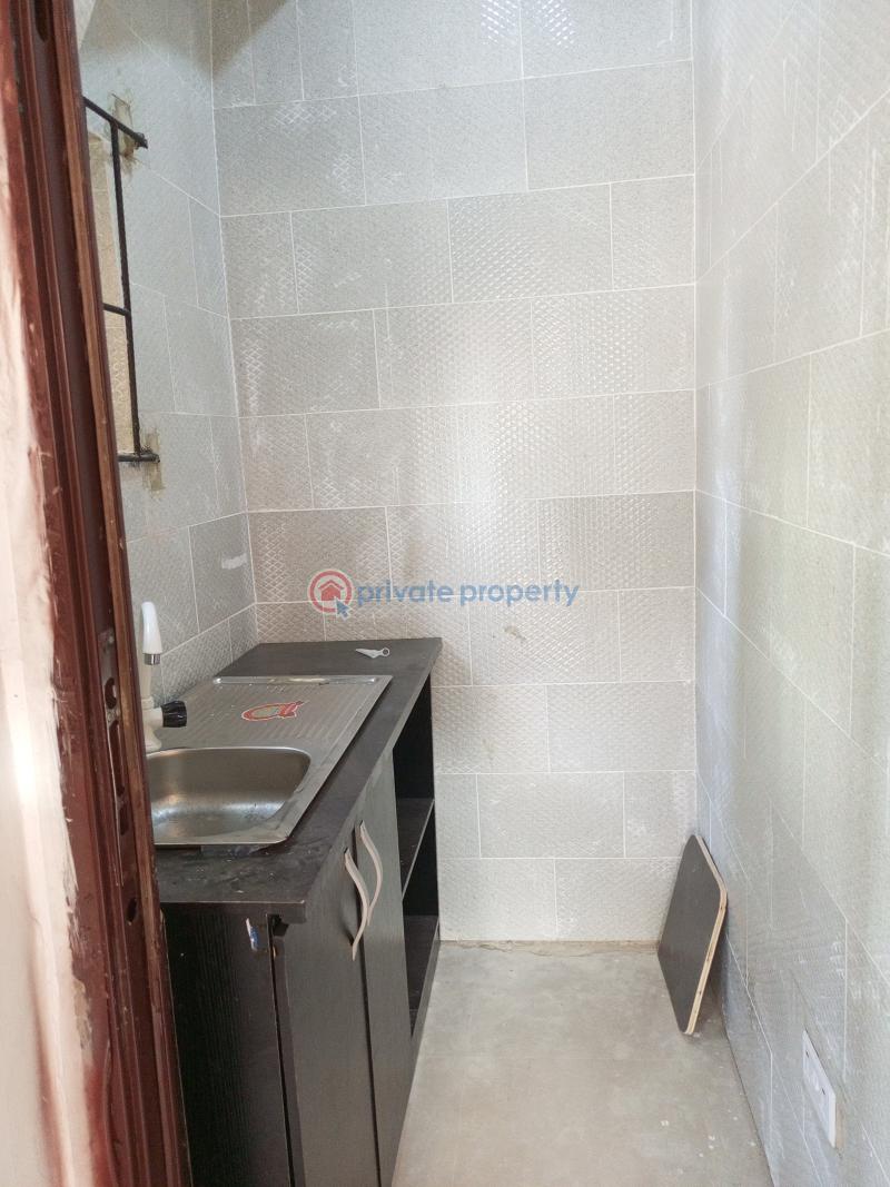 1 bedroom Mini Flat For Rent Inside Estate Osapa Lekki Lagos - 2