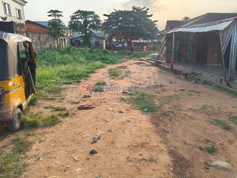 Mixed use Land For Sale Rolu Estate Slightly Off Ikorodu Itoikin Road By Cac Bus Stop Parafa Idi Orogbo Village Opposite Hypo Ikorodu Lagos - 3