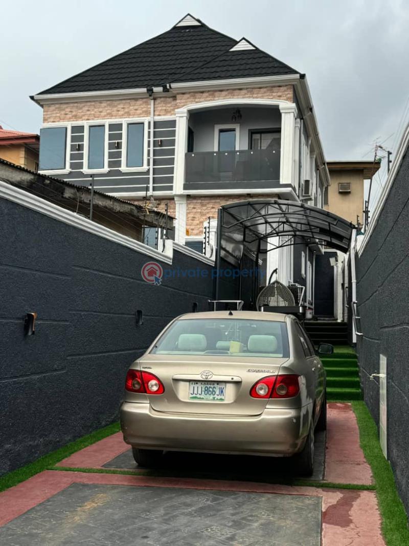 Detached Duplex For Sale Obawole Area Ogba Bus-stop Lagos
