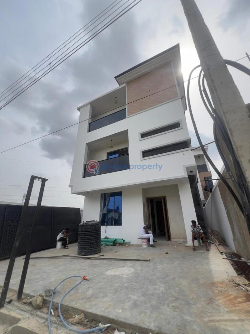 4 bedroom Detached Duplex For Sale Magodo Phase 1 Ikeja Lagos - 0