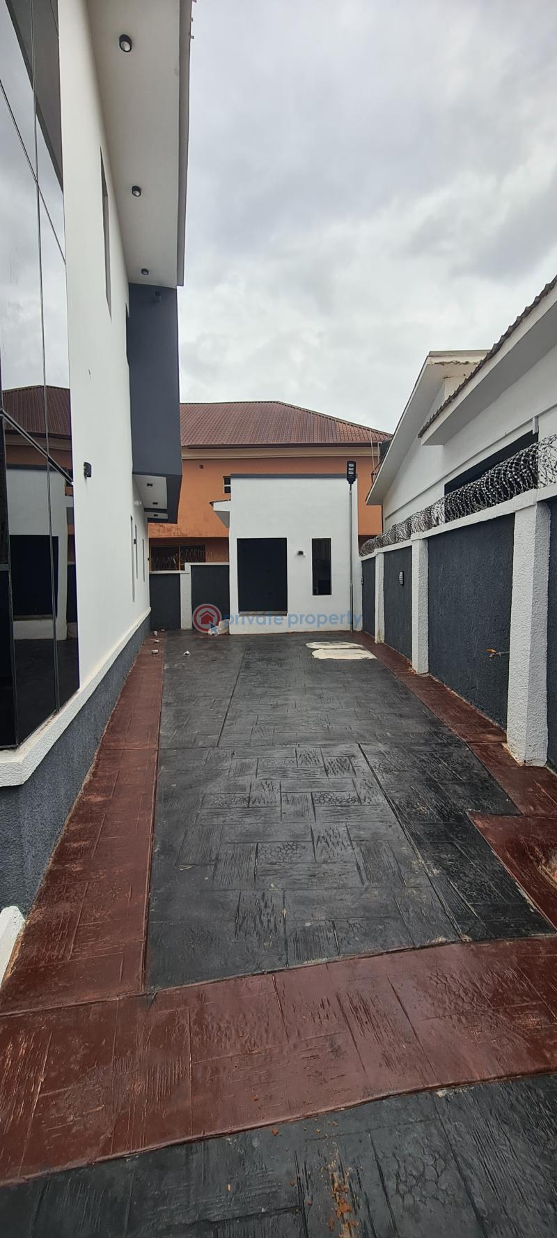 4 bedroom Detached Duplex For Sale Transekulu Enugu Suburb Enugu Area  - 0