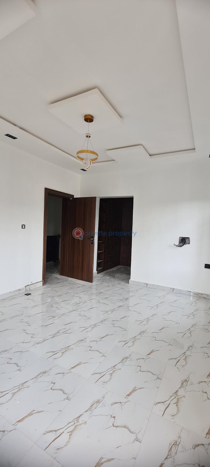 4 bedroom Detached Duplex For Sale Transekulu Enugu Suburb Enugu Area  - 3