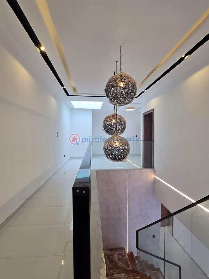 4 bedroom Maisonette For Sale Lekki Phase 1 Lagos - 21