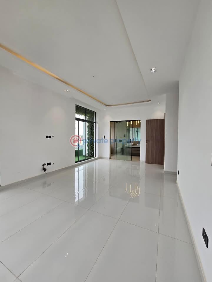 4 bedroom Maisonette For Sale Lekki Phase 1 Lagos - 5