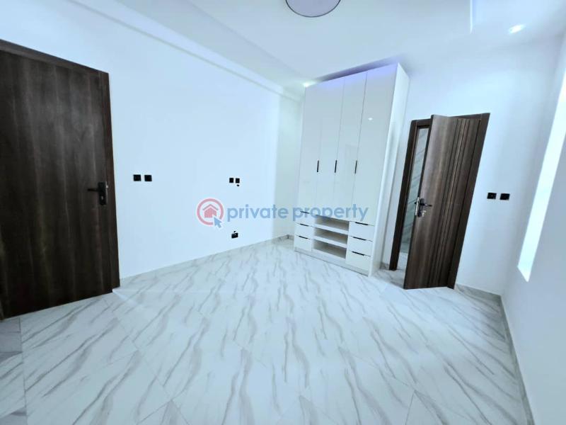 Smart 5 bedroom detached duplex with bq, cinema, - 9 5 bedroom Detached Duplex For Sale Chevron Drive Lekki Lagos - 9