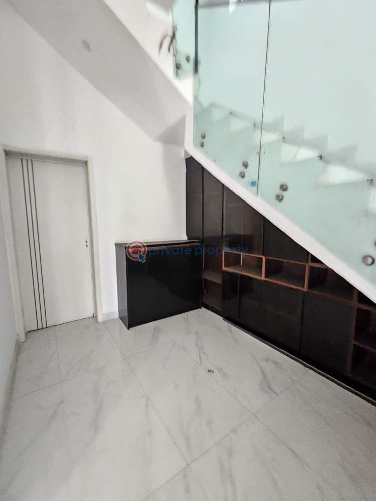 Smart 5 bedroom detached duplex with bq, cinema, - 13 5 bedroom Detached Duplex For Sale Chevron Drive Lekki Lagos - 13
