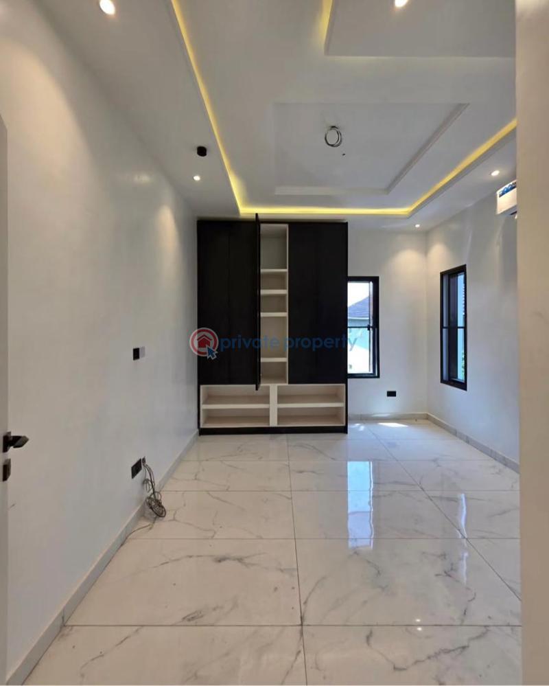 5 bedroom Detached Duplex For Sale Lekki Phase 1 Lagos - 1