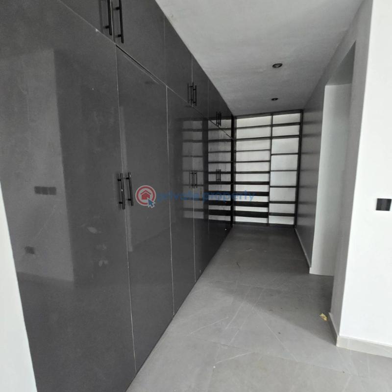 5 bedroom Detached Duplex For Sale Lake View Park Estate 2 Along Orchid Hotel Road Lekki Lagos - 6