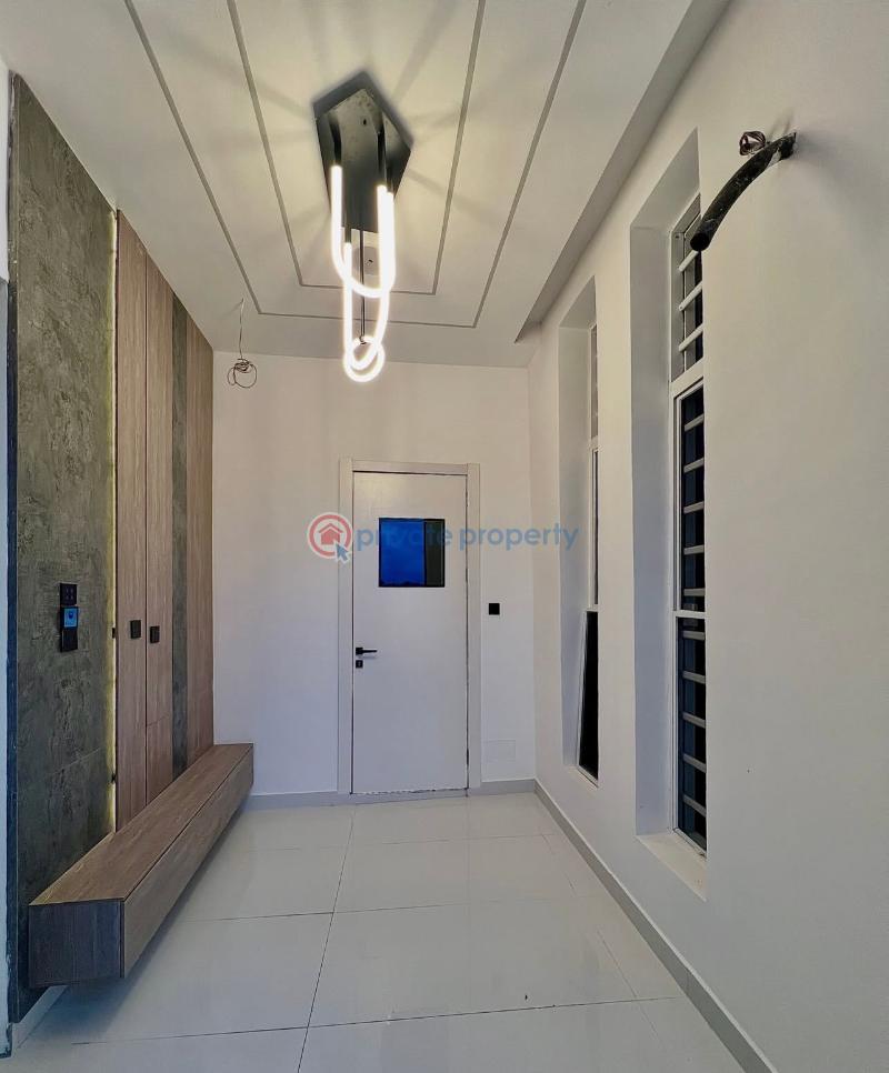 6 bedroom Detached Duplex For Sale Secure Estate At Chevron Lekki Lekki Lagos - 3
