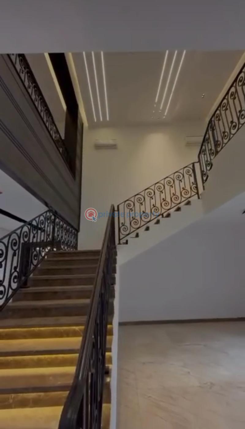 7 bedroom Maisonette For Sale Maitama Abuja Phase 1  - 3