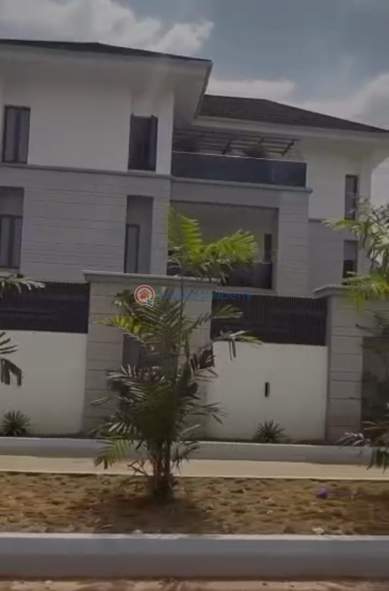 7 bedroom Maisonette For Sale Maitama Abuja Phase 1  - 1