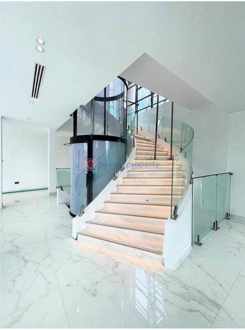 5 bedroom Detached Duplex For Sale Osapa London Lekki Lagos - 2