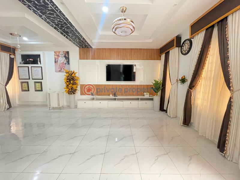 4 bedroom Terraced Duplex For Sale Chevron Tollgate Lekki Lagos - 2