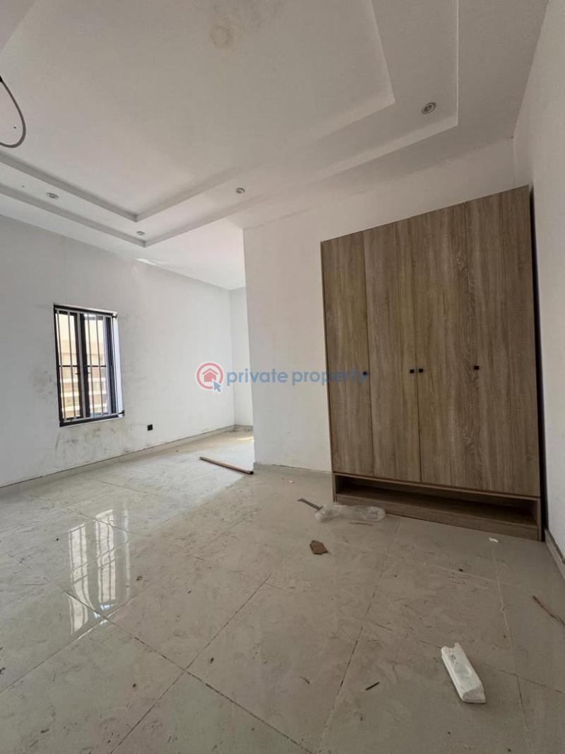 3 bedroom Flat & Apartment For Rent Lekki Phase 1, Right Lekki Phase 1 Lagos - 2