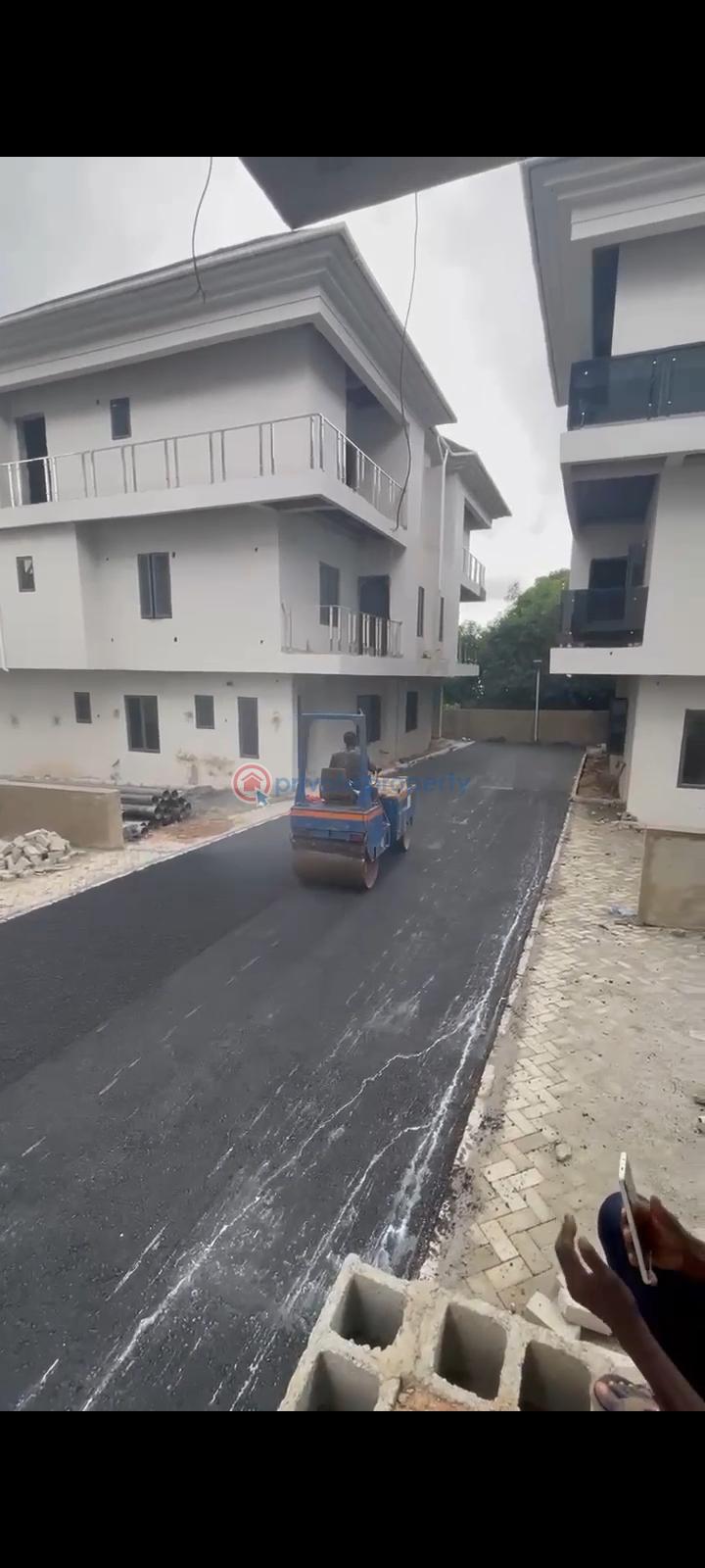 5 bedroom Semi detached Duplex For Sale Wuye Abuja Phase 2  - 3