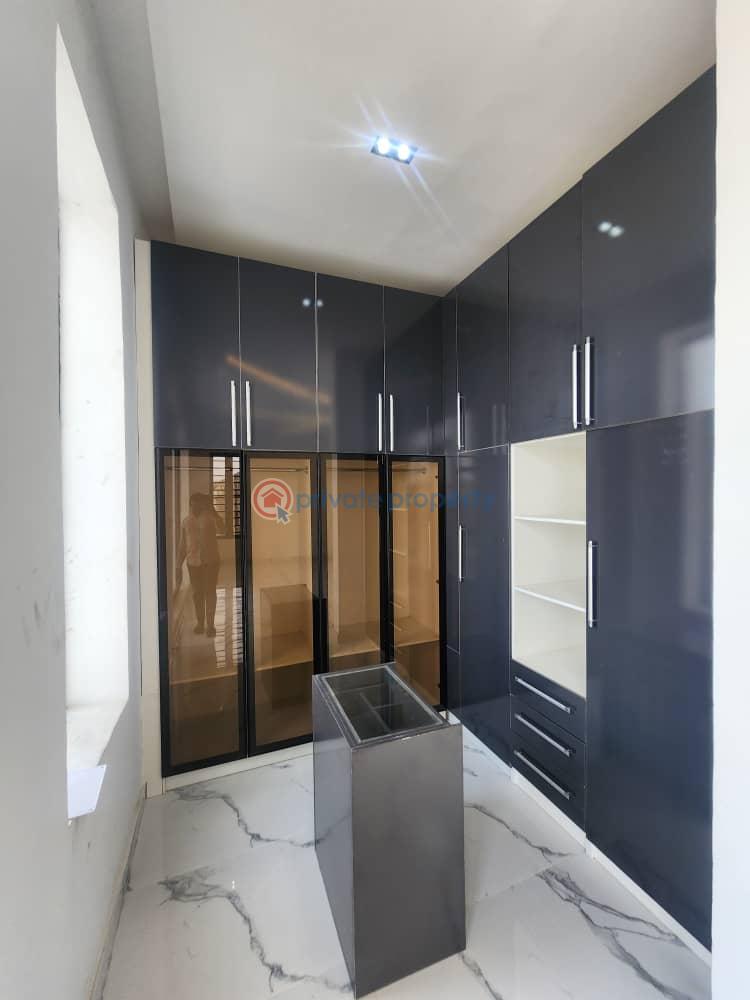 5 bedroom Detached Duplex For Sale Ikota Lekki Lagos - 8