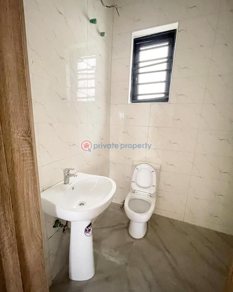 4 bedroom Duplex For Sale Ikota Lekki Lekki Phase 2 Lagos - 5