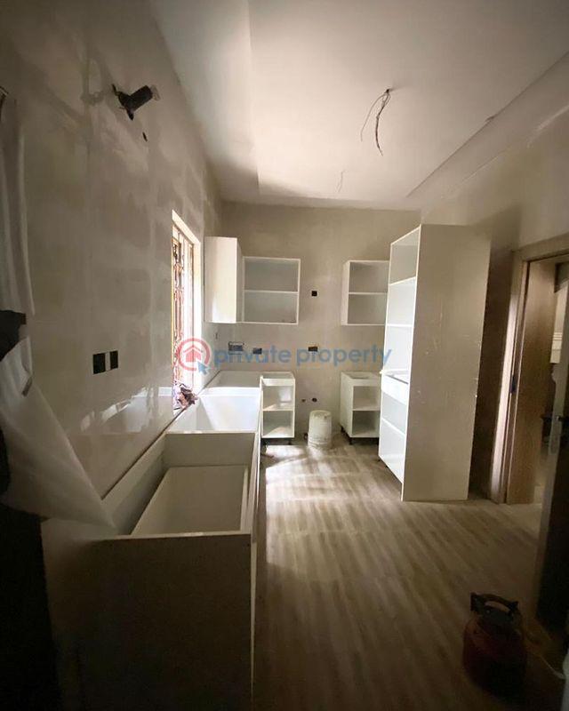4 bedroom Terraced Duplex For Sale Gwarimpa Abuja Phase 3  - 5